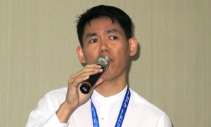 Dr Gordon Pang